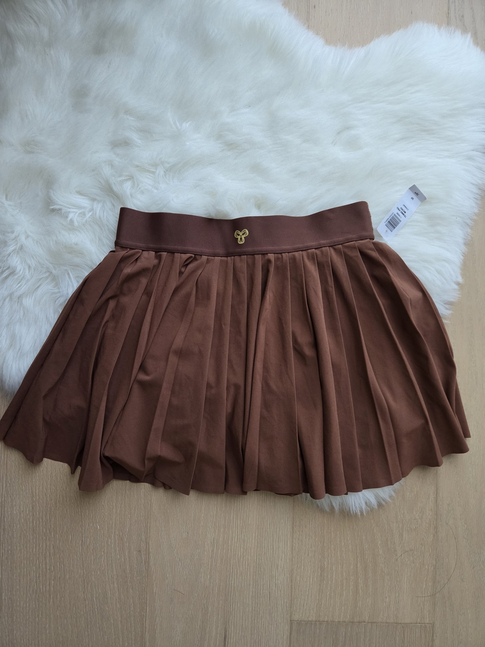 Aritzia Pleated Mini Tennis Skirt in Warm Brown Cognac